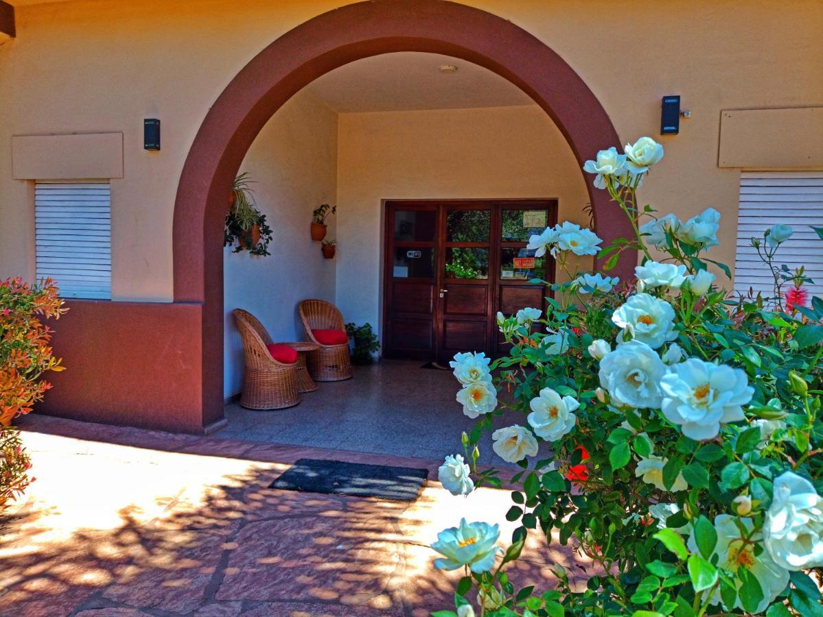 Hosteria Valle Azul Hotel Villa Del Dique Buitenkant foto